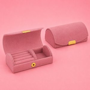 Arched Velvet Travel Jewelry Box