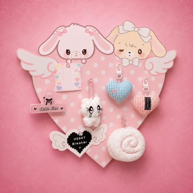Cute Bunny Cork Board – Kawaii Wall Memo & Photo Display Board